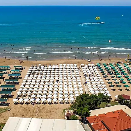Alba Hotel 5*